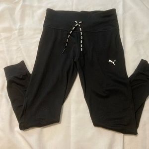 Puma Women’s sweatpants in a size M.